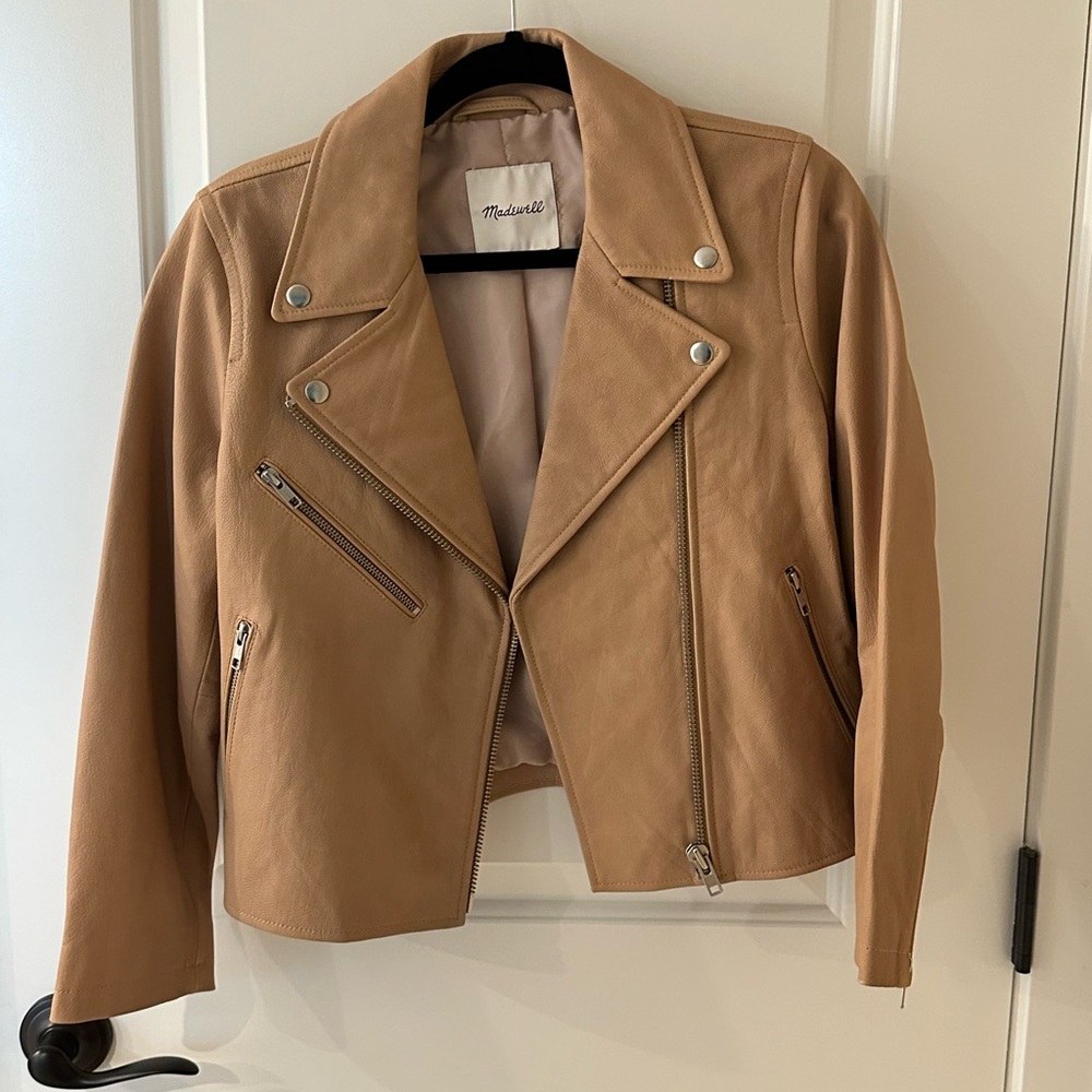 NWOT. Madewell Shrunken GENUINE Leather Cropped Moto Biker Jacket - Size MED.